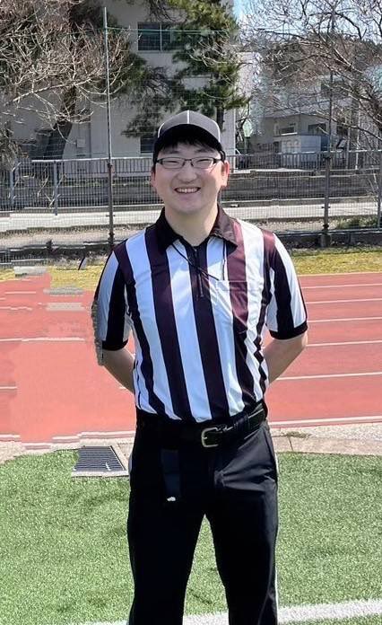 アメフト🏈の審判をする田中先生

#秋田個別指導学院　#秋田英数学院　#夏期講習　#フレスポ御所野