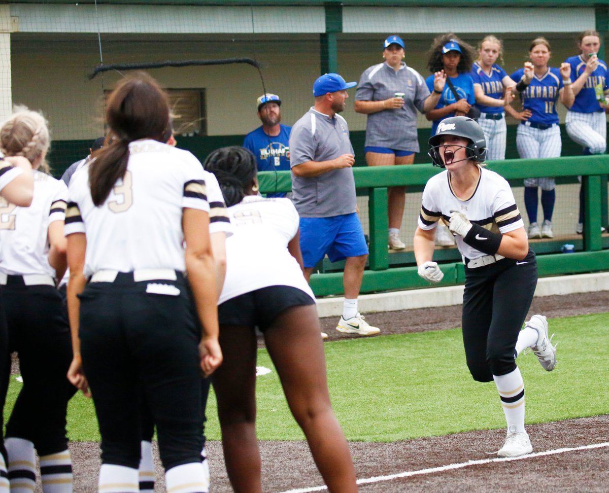 SOFTBALL: Penn 12, Elkhart 1. Final/5

Logan Rumble hammers a Grand Slam &amp; 2B.

Hits: Izzi Hanna 4, Teagan Milewski 3, Abby Widmar 2, Ashlynn Kronewitter 2.

Aubrey Zachary 1 R, 1 H, 6 hits.
