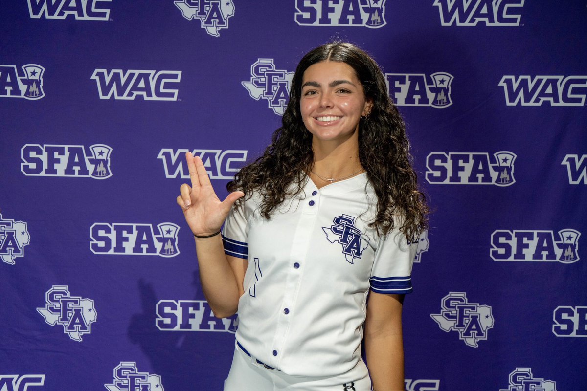 Malia Jones tweet media