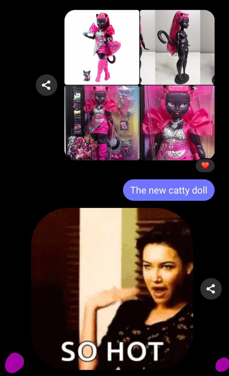 Mom likes Catty. Now to convince her to buy her for me 😈