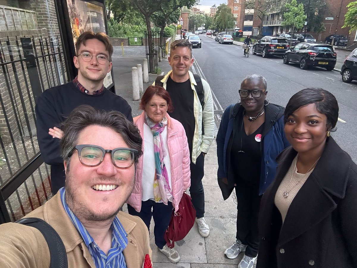 benlucas94's tweet image. This week, team @welovehoxton 🌹 has been hitting the streets locally &amp;amp; in places Labour must win if it is to form a government🤞

With strong local Labour Cllrs, backed by mayors in Hackney &amp;amp; London - with Keir Starmer in No10 - we could deliver immense change for our people 🙏