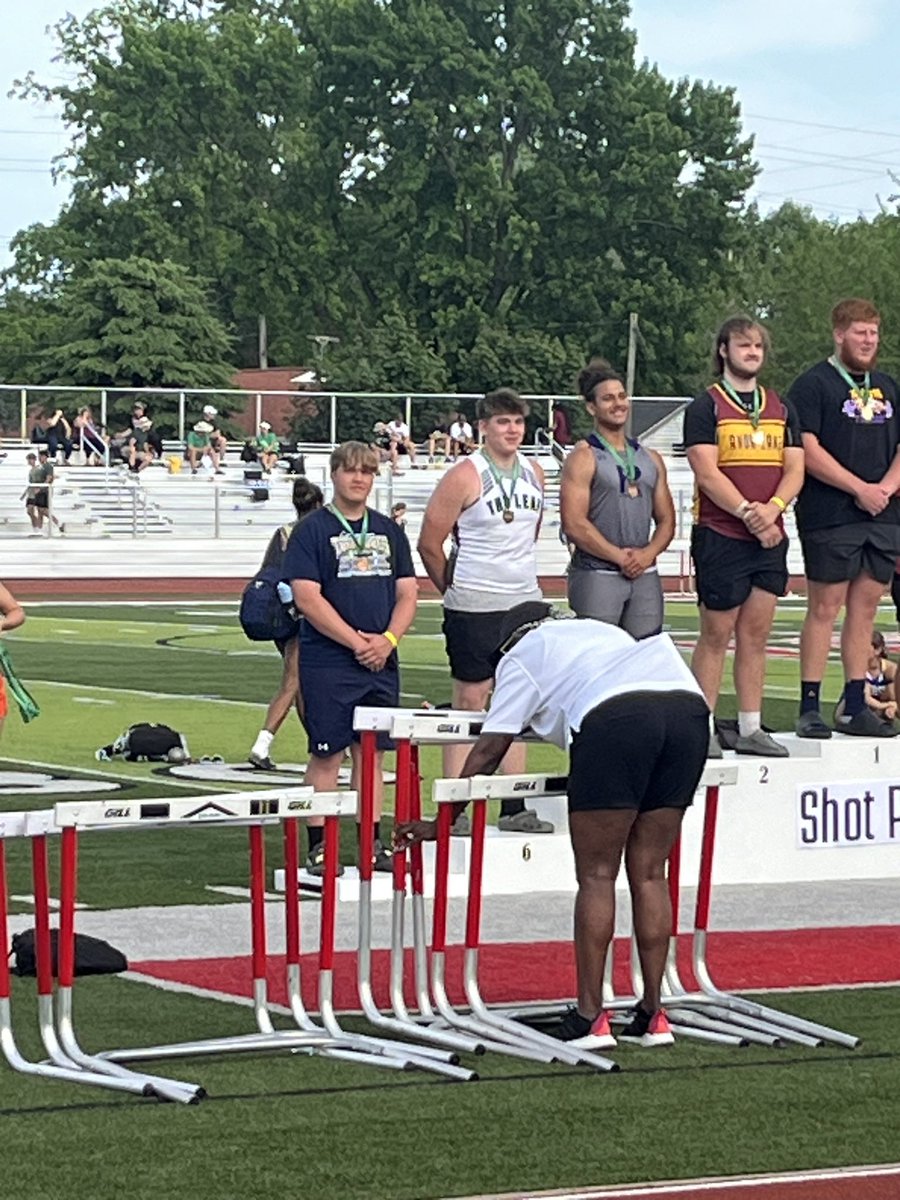 🌪️ ‘s in Port Clinton Regional
One event and one podium finish
Ethan Reynolds - 8th Place 
Division 1 - First All Region