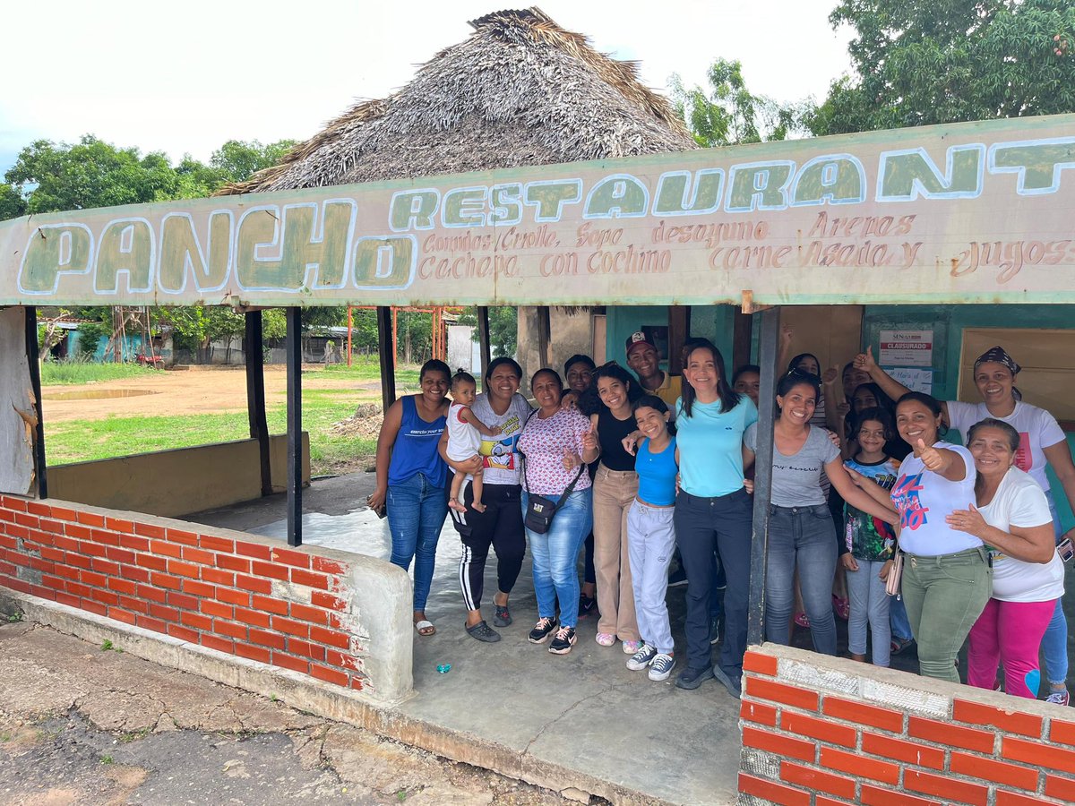 Todos los que quieran “pre-ordenar” empanadas a #LasHernández, escríbanles a su Instagram @restpanchogrill instagram.com/restpanchogril… Y de ahora en adelante, el restaurante Pancho Grill será parada preferida para todo el que transite entre Calabozo y San Fernando de Apure, y