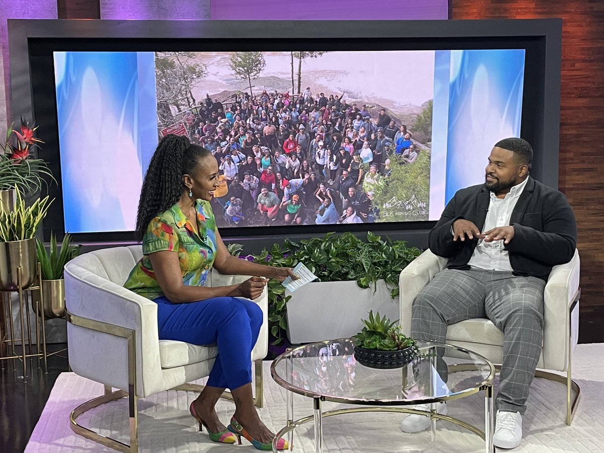 TODAY at 1 on an all-new @PortiaTVShow, #BlkHikingClub founder Tracy Stephens talks about what it means to create a safe space for minorities interested in the great outdoors, and Park Ranger Sherrie Barnes weighs in on what you’ll need for your first #hike!
#PortiaTVShow