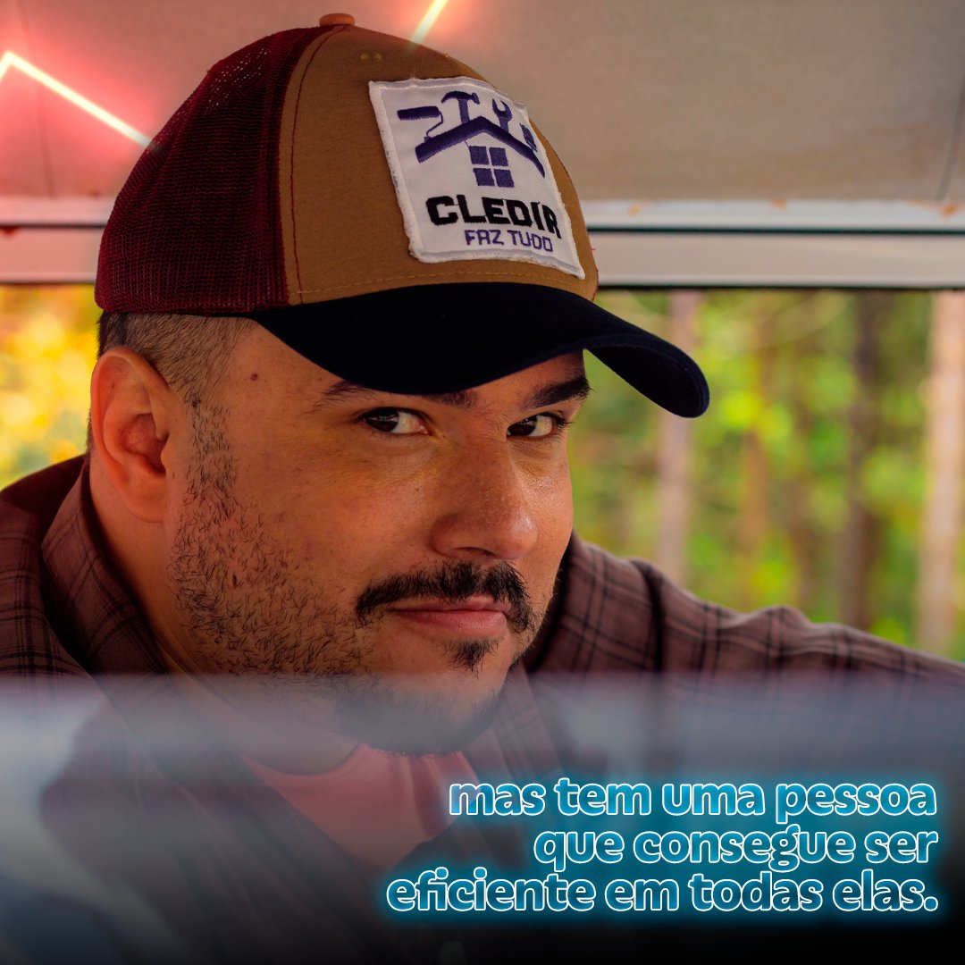 ParisFilmes's tweet photo. Acompanhe esse personagem hoje nas telonas!
Cledir chegou para movimentar a vida dos personagens de #MorandoComOCrush.👀
O filme já está disponível nos cinemas. Compre seus ingressos e assista hoje mesmo!🍿 https://t.co/NHojL4M0w0