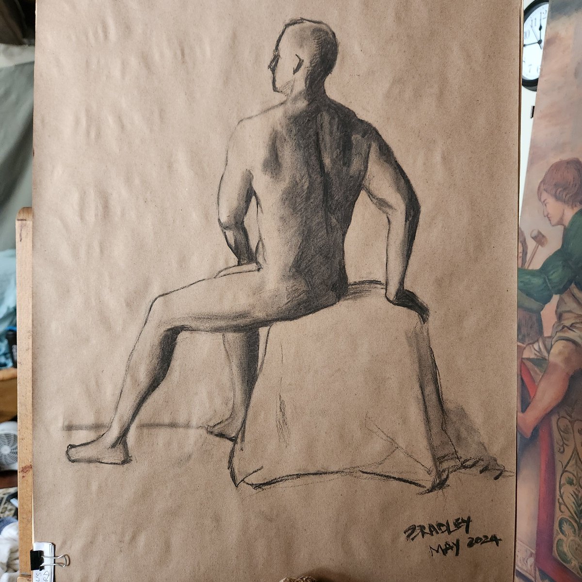 More Bradley. More vine charcoal on brown paper. @academyofartcanada #figuredrawing #art #phillatwood_art #torontoartist #canadianartist #landscapeartist #portraitartist #painter #torontopainter #canadianpainter #painting #oilpainting #landscape #landscapepainting #pleinair