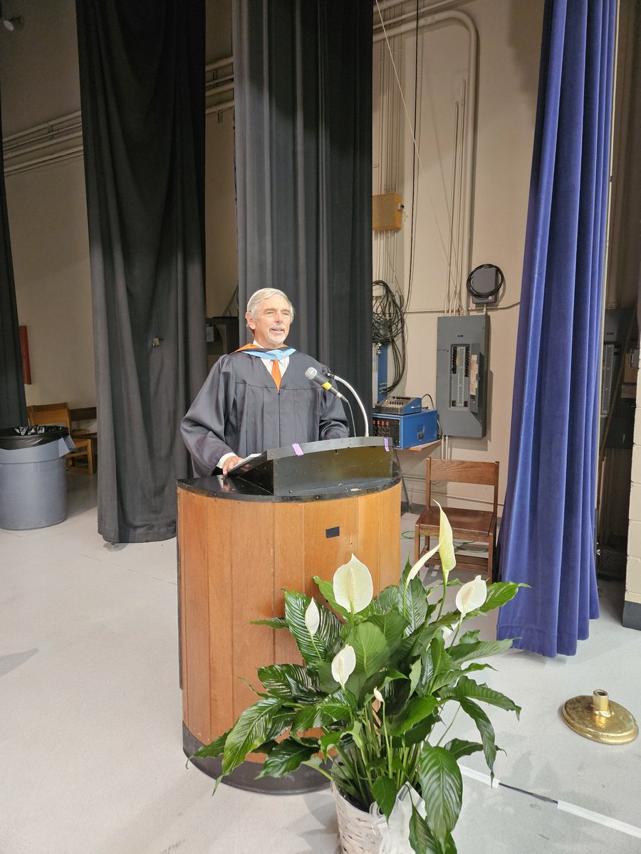 Jackie Pons back on the graduation  stage.