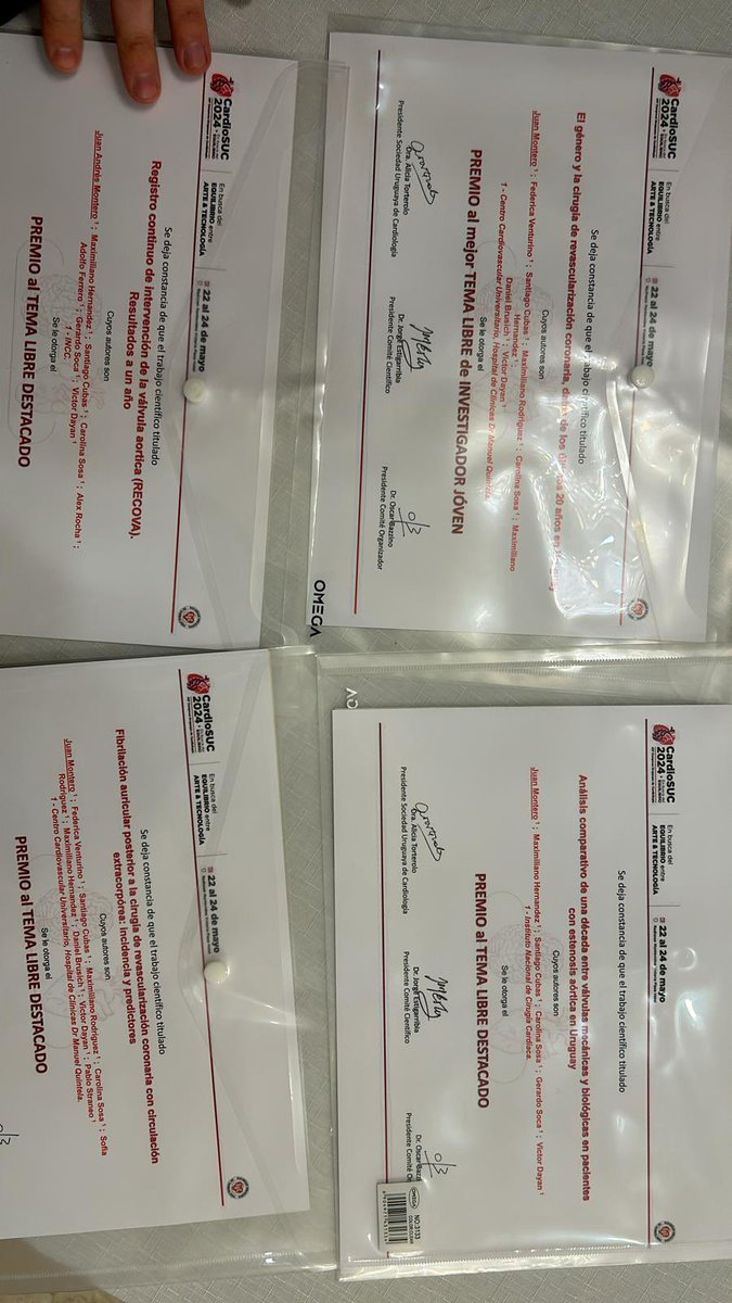 Felicitaciones al Dr Hernandez y Dr Montero ambos cirujanos del <a href="/hcmquintela/">Hospital de Clínicas Dr. Manuel Quintela</a> e <a href="/INCC_uy/">INCC</a> por haber sido galardonados con el Premio a Mejor Tema Libre y Mejor Investigador Joven del Congreso <a href="/SUC_cardiologia/">Sociedad Uruguaya de Cardiología</a>.