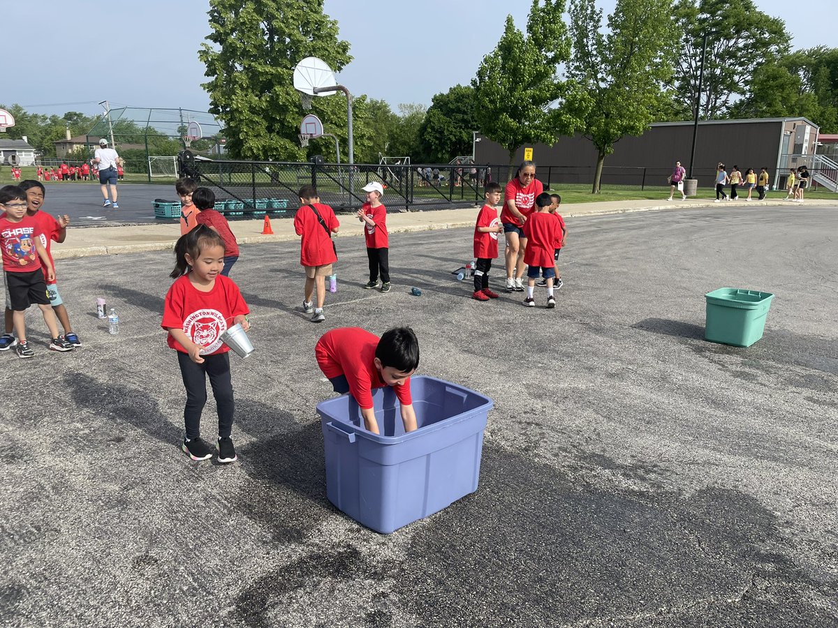 Thank you to our Physical Education teacher Ms. Petroline <a href="/WashingtonSch63/">Washington School</a> and all of our <a href="/PTOGlenview/">Washington School PTO Glenview</a> parents/staff for a fantastic Field Day!  ♥️♥️♥️♥️♥️♥️♥️♥️♥️♥️♥️#63empower #wildcatpride 🐾🐾🐾🐾🐾🐾🐾🐾🐾🐾
