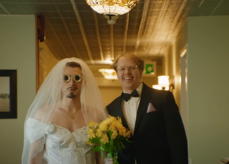 RyRyFriel's tweet photo. Shout out balding @swift_y in the new bbno$ music video https://t.co/JVfC9cyyB5