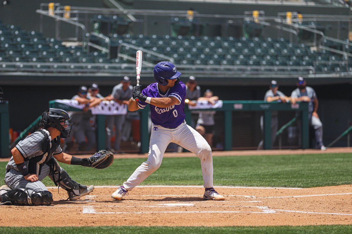 TarletonBase's tweet photo. ON TO THE SHIP BABY ➡️🏅

4-0 in the postseason, only undefeated team left in a tournament we weren’t even picked to be in preseason. https://t.co/szVM1RBg8Z