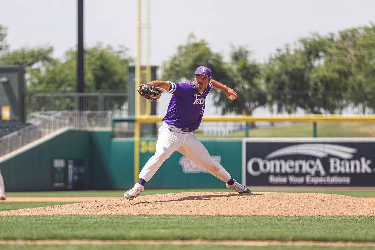 TarletonBase's tweet photo. ON TO THE SHIP BABY ➡️🏅

4-0 in the postseason, only undefeated team left in a tournament we weren’t even picked to be in preseason. https://t.co/szVM1RBg8Z