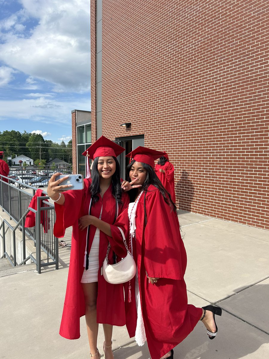 Henderson County Public Schools tweet media