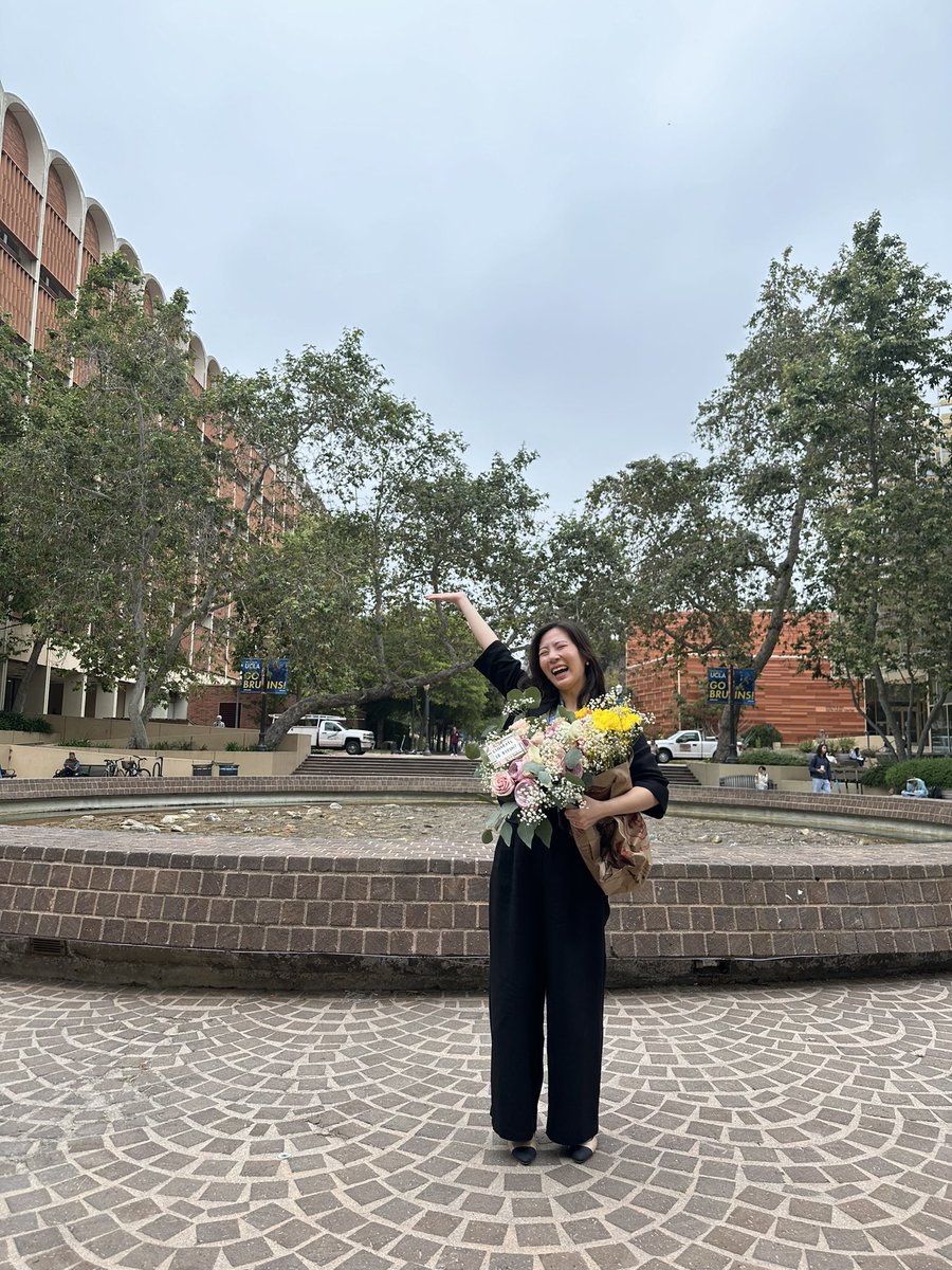vivianbyeon's tweet image. So happy to have passed my dissertation defense a few days ago! A huge thank you to the VILLAGE that helped me get here, and special thanks to @annaslau & @Greg_Aarons for their incredible mentorship over the past few years 💕 So close to becoming a Dr. 🥹 Next stop: INTERNSHIP!