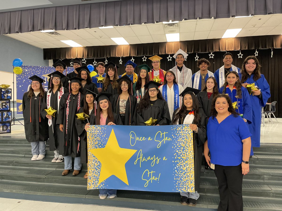 Senior Walk 2024 It was a great morning spent with these Star students. I look forward to hearing about all their new adventures and accomplishments. #starstudents #alwaysastar @NISDMichael