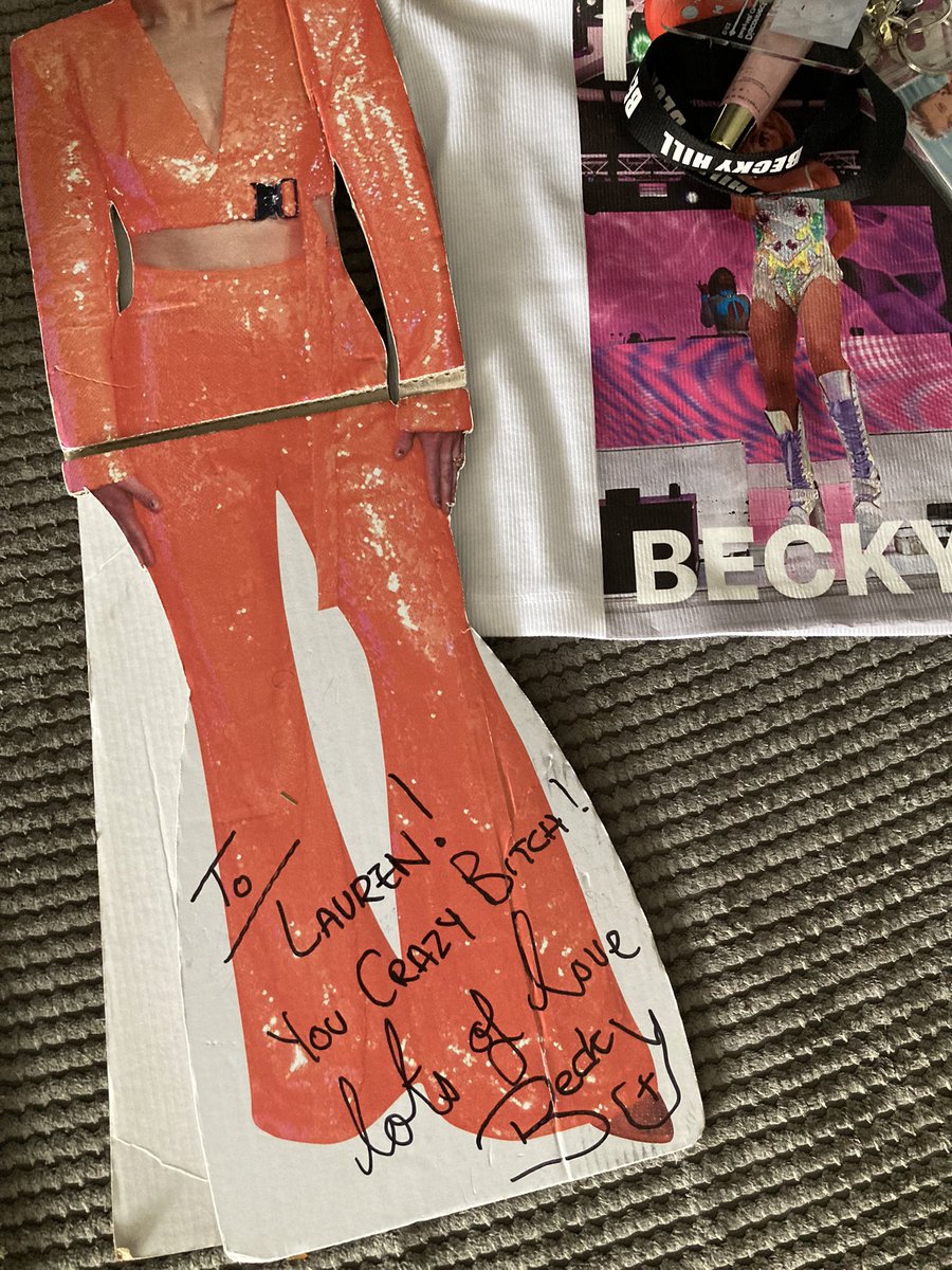 DanielDuffield0's tweet image. Tell me your girlfriend is #BeckyHill’s biggest fan without telling me!😆 A tattoo, nails and personalised things! Oh, and an article published on Worcester News!! @BeckyHill #journalist #news #press #showbiz