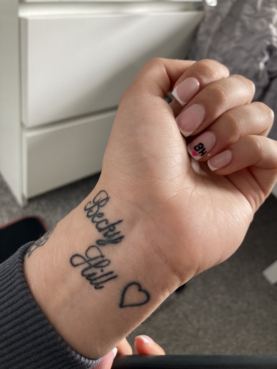 DanielDuffield0's tweet image. Tell me your girlfriend is #BeckyHill’s biggest fan without telling me!😆 A tattoo, nails and personalised things! Oh, and an article published on Worcester News!! @BeckyHill #journalist #news #press #showbiz