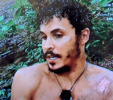 Zutoia19571's tweet photo. Estamos tod@s de acuerdo y sacamos el jueves a . Kiko Jiménez?
Si      ❤
No    🔄
#DeViernes #SVGala12 https://t.co/MjIRYgz6Fc