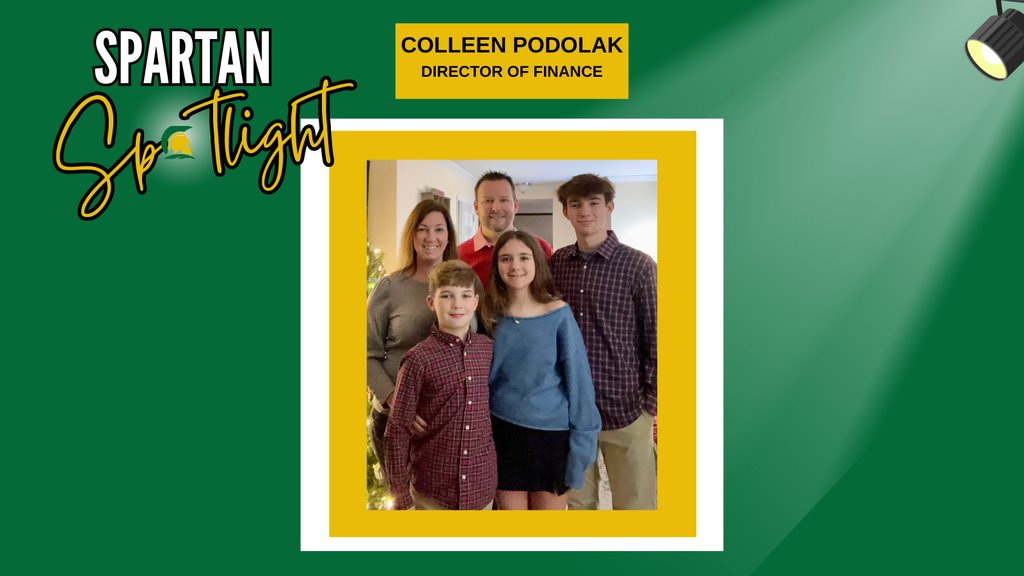 🌟 This week's Spartan Spotlight shines on Colleen (Casey) Podolak, class of 1995! 

Please help us thank Colleen, for everything she does to make Saint Mark’s a better place every day!

#saintmarkshs #spartanstrong #spartanspotlight