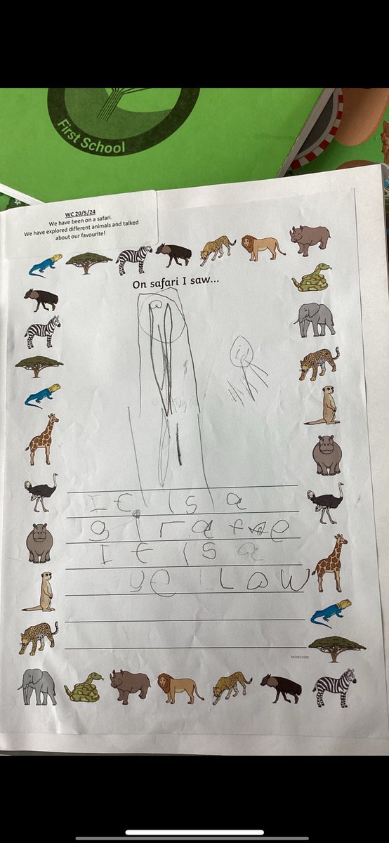 Miss Moore tweet media