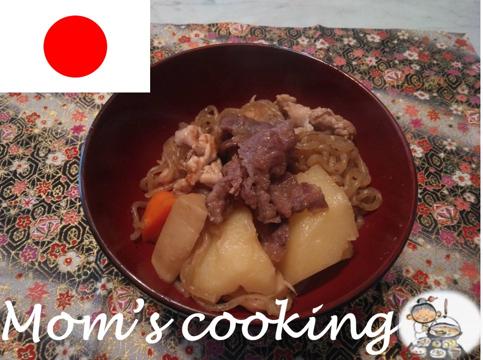FAN_JAPAN_'s tweet photo. 🇯🇵mom's cooking in Japan🗾
Today, I'll show you taste of mother's moms cooking at Osaka in Japan.   
Today，my mother had cooked 〝niku-jyaga〟   #japanesefood #jfood #jculture #japaneseculture #Jhomecooking #inikugyaga https://t.co/tTUVaNLzqW