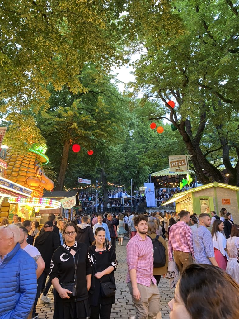Si hay algo que me encanta de bayern son sus festivales🫶🏽😮‍💨