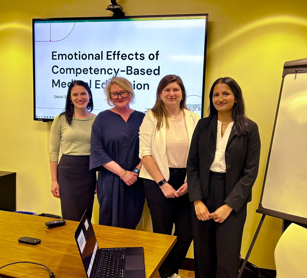 Congratulations on a fantastic defence, @_SakshiS! Sakshi’s thesis explored the emotional effects of #CBME. My first thesis-based MSc student, so a proud moment for me as a supervisor. I can’t wait to see all your future accomplishments, Sakshi! @McMasterHSED @machealthsci