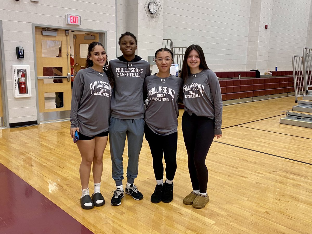 P'burg Girls Basketball tweet media