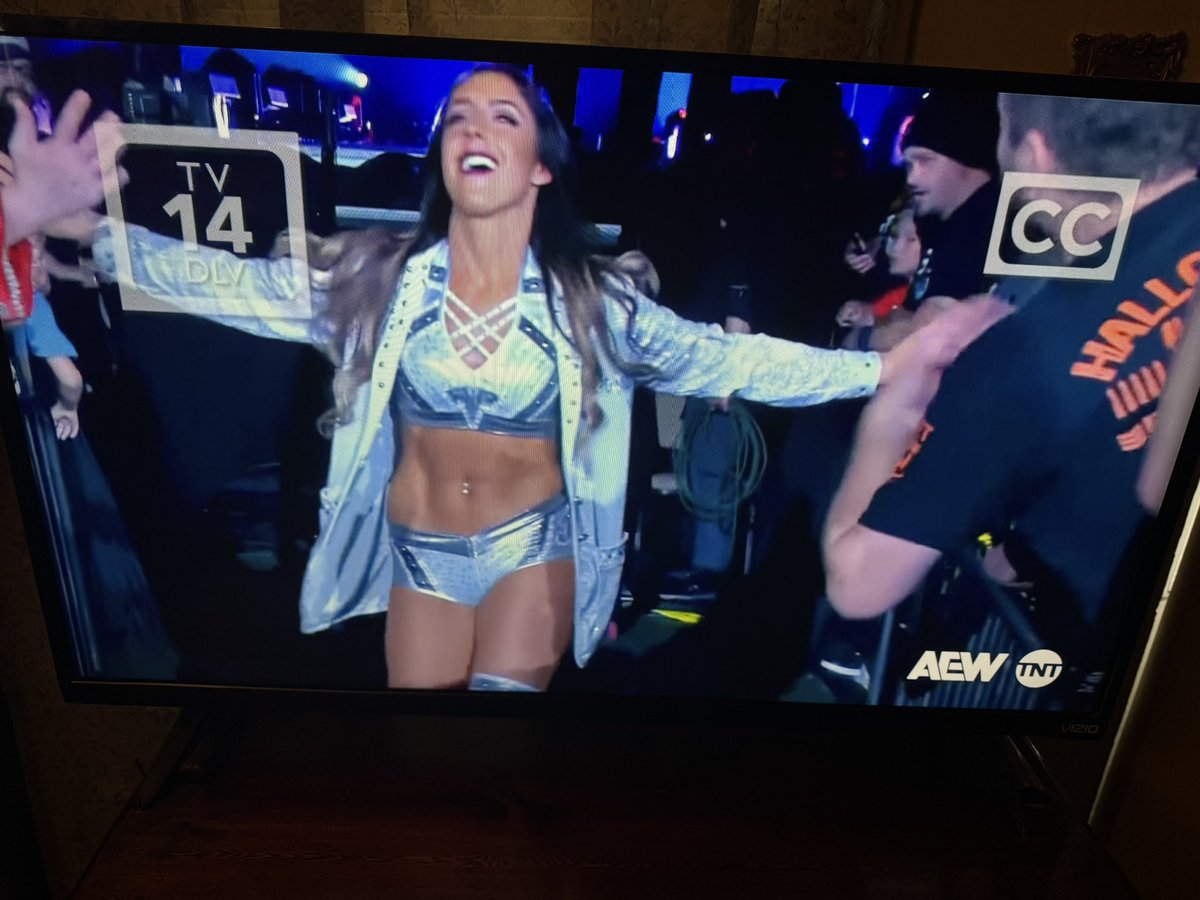 We actually got to see @RealBrittBaker on #AEW TV on Countdown to #AEWDoN