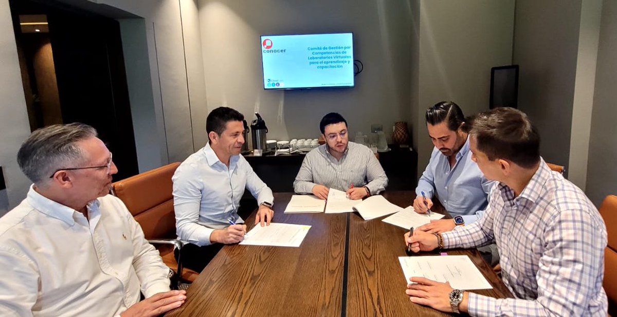 ajaimesg's tweet photo. El @ConocerMx, Grupo Alenia y CloudLabs han integrado el comité de Gestión de Competencias de Laboratorios Virtuales para el aprendizaje y capacitación con el propósito elevar la competitividad en este sector en México. https://t.co/vGCK0ZNclg