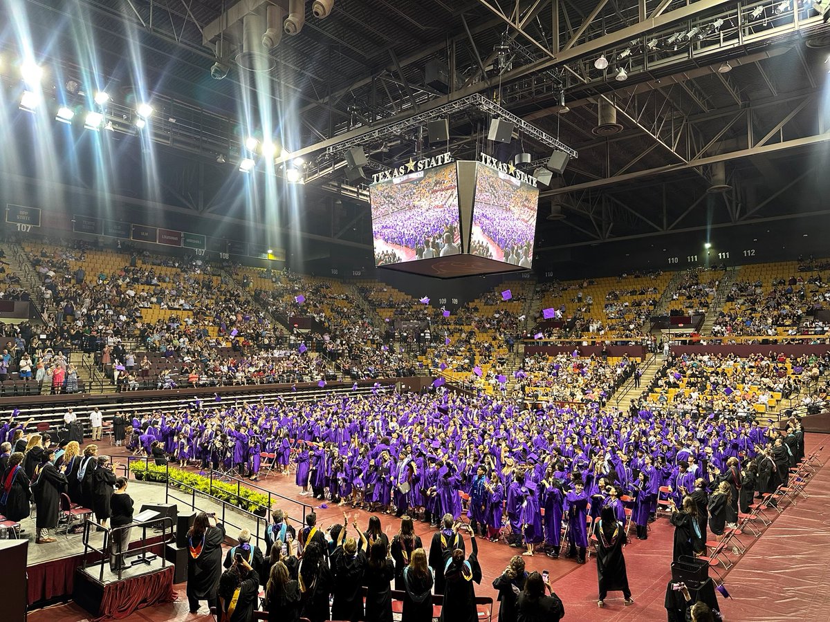 jhoghoughi's tweet photo. Congratulations to the Class of 2024! 👏🏽🐍
Now go into the world and do well, but also, go into the world and do good. 💜🎓🌎
#SMCISDgrad #RattlerFamILY https://t.co/sQsvaSSWVZ