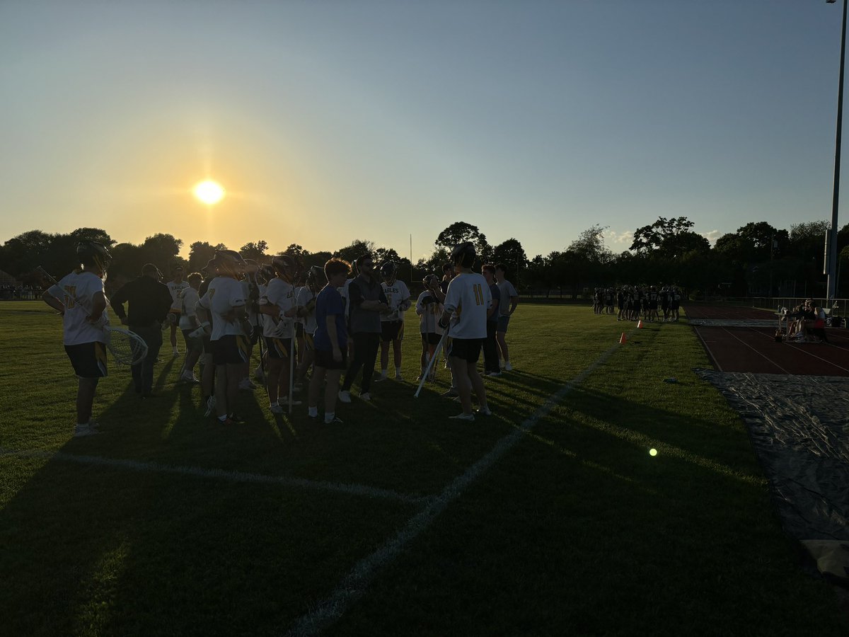 Perfect night for anything outdoors, boys lacrosse tonight over at Barrington, as the Eagles host North Kingstown in a D1 quarterfinal. Highlights tonight @wpri12 at 10! @NKBoosterClub @NoKingstownHS @BHSEaglesNest