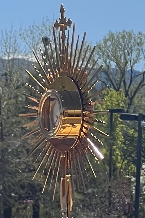 Planning to follow the National Eucharistic Pilgrimage as it passes through the Diocese of Reno? If you take photos or pictures, please share them, by tagging on Facebook @dioceseofreno, Twitter/X <a href="/DOREvang/">DioceseofReno</a> or emailing links, photos or video to hdc@catholicreno.org.