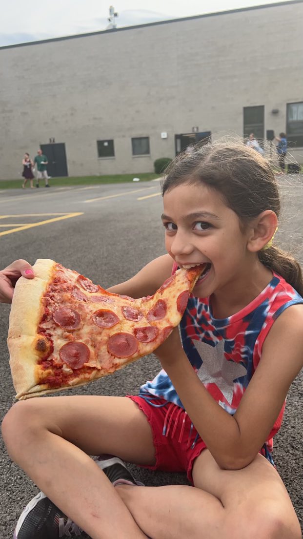 A little rain is not stopping the family fun <a href="/D59SaltCreek/">Salt Creek Elementary</a> tonight!!