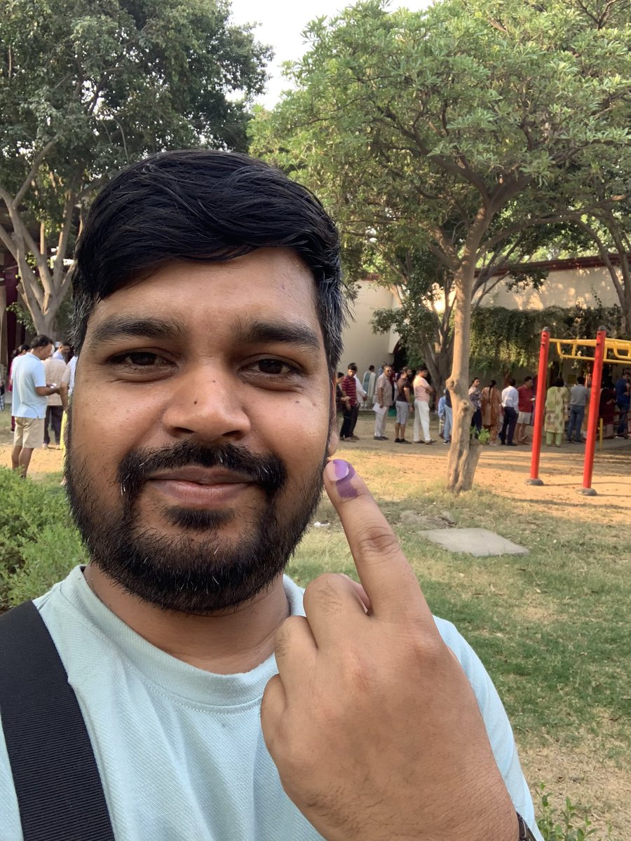 amarkantk27's tweet image. I have casted my vote for BJP today. #VoteForNDA #votefordevelopement #Gurgaon