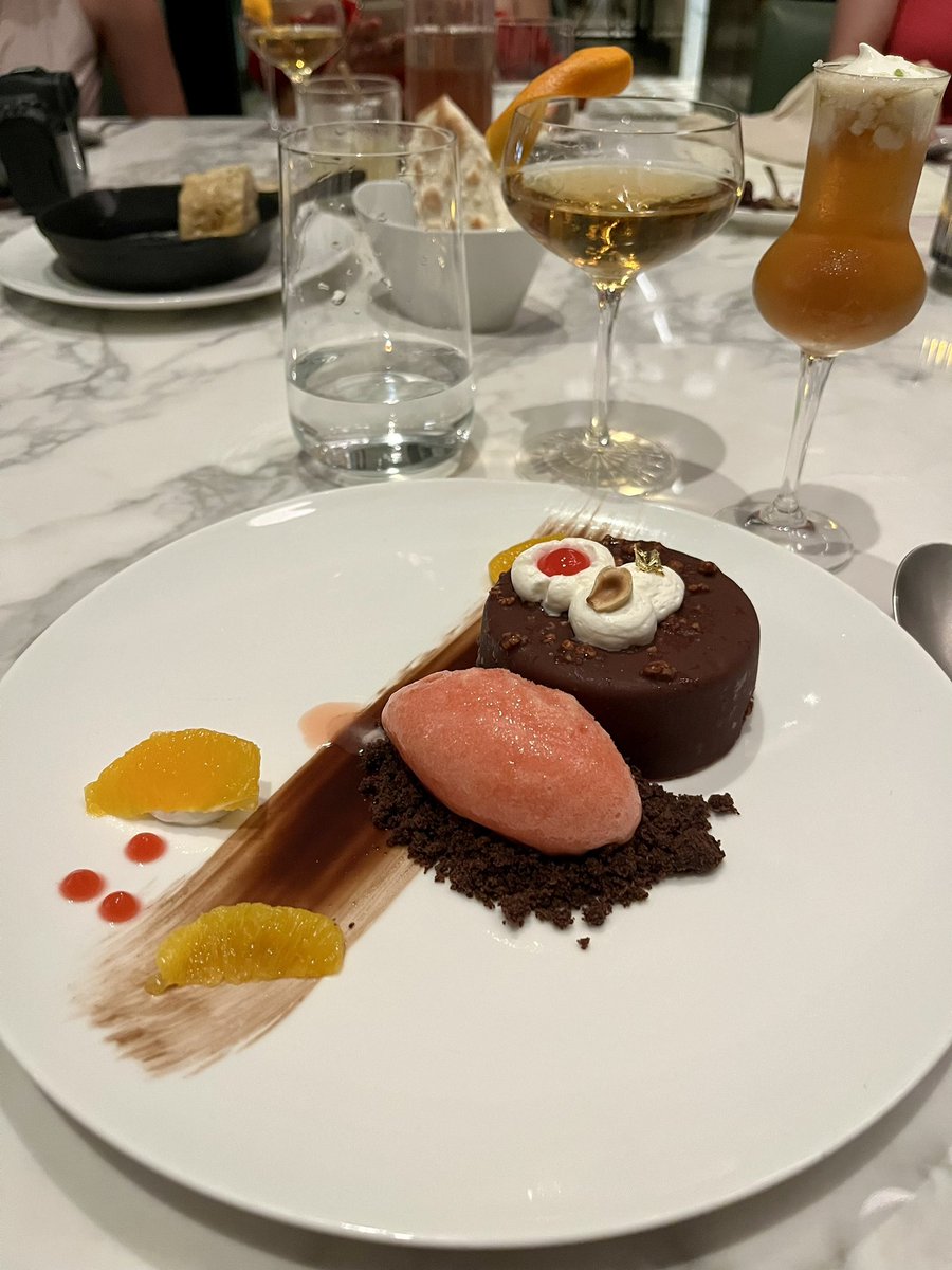 A few favs from <a href="/fsnashville/">Four Seasons Hotel Nashville</a>’s dinner pairing with <a href="/UncleNearest/">Uncle Nearest Premium Whiskey</a>. 🍽️🥃 Two excellent brands make for an excellent evening! #fourseasons #unclenearest