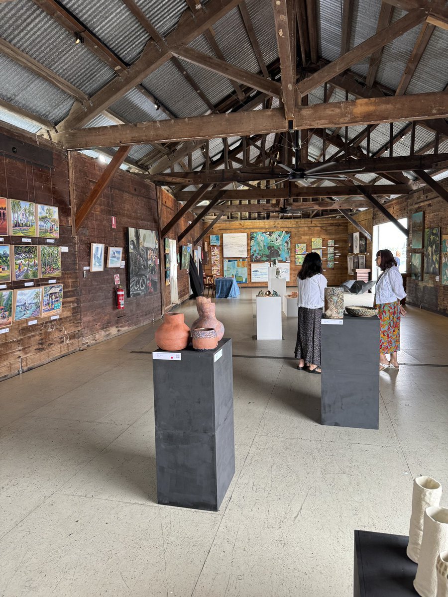 QldGovernor's tweet photo. The Governor visited the ‘Go Troppo Art Exhibition’, part of Port Douglas Carnivale, showcasing the work of local artists. @DouglasShire @PDCarnivale #GoTroppo #PortDouglas #Carnivale https://t.co/X1XlBdmUjF