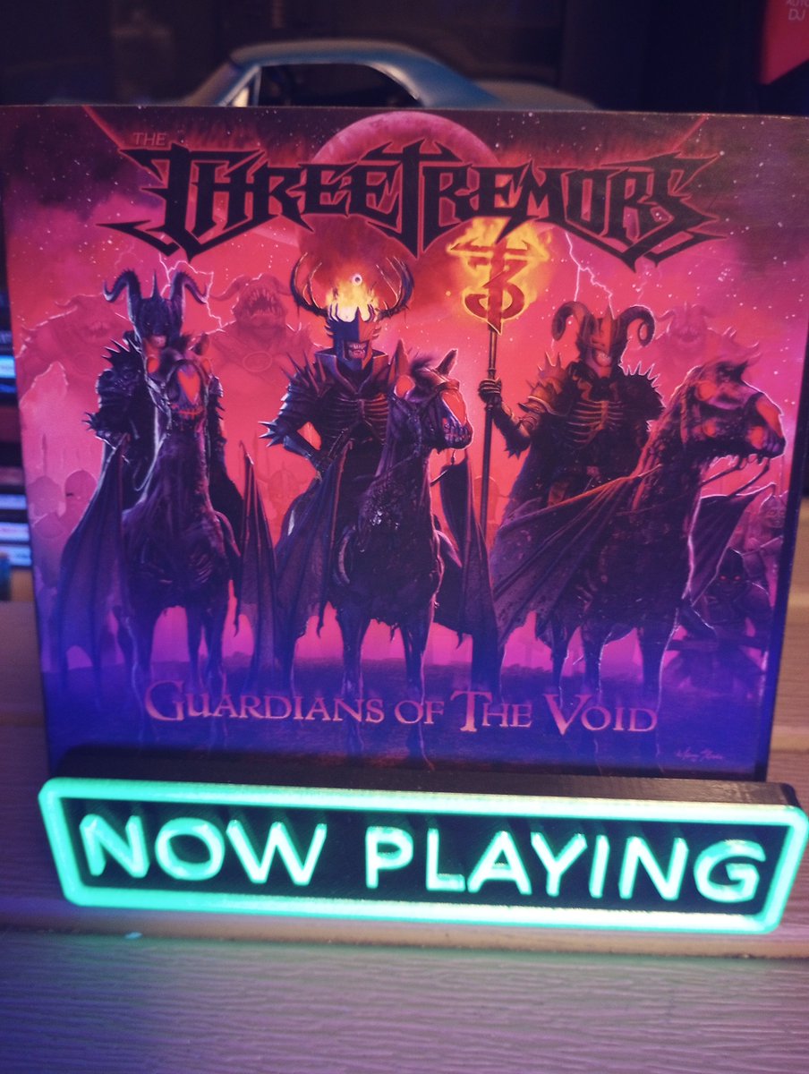 JohnSnyderSurvi's tweet photo. I am the Crucifier ..🎶
#ThreeTremors
@TimRipperOwens
@cageheavymetal https://t.co/LJroYtivnW