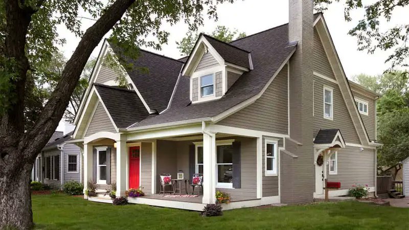 From the landscaping to the decor, the paint job to the roof, a home exterior is complex. There are so many different design aspects. Below, we have gathered 35 exterior ideas for you to browse through. LocalInfoForYou.com/386826/outstan…