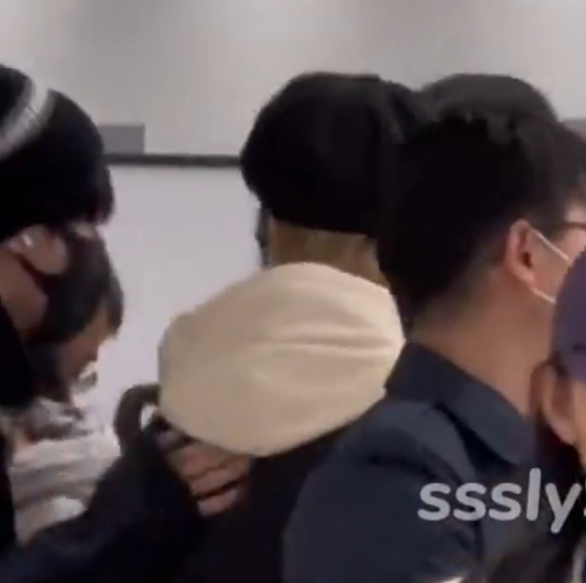 stopkookminpls's tweet image. jimin and jungkook being the cutest couple a thread &amp;lt;3