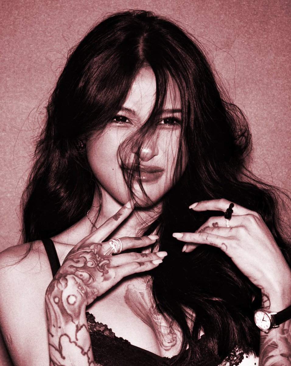 http_sisi's tweet photo. come  love，  make  me  better  than  i  was.   come  teach  me  a  kinder  way.
ㅤㅤ https://t.co/9sg3OYX6nr