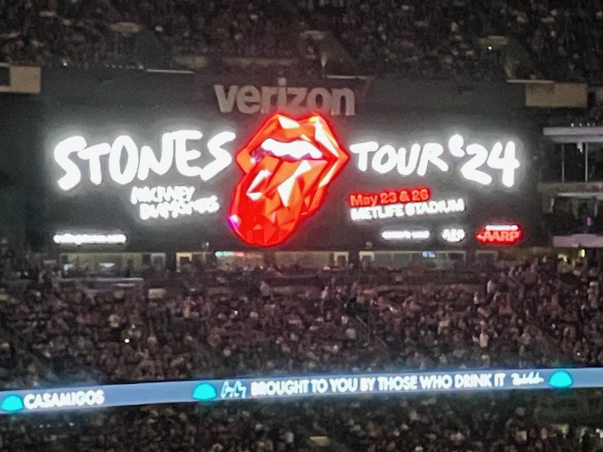 Hi all! It’s been an amazing week! First @Neilyoung & Crazy Horse then @RollingStones last night in New Jersey. The tens of thousands of people at both shows was such a joy. All ages singing and dancing to every song. Mick Jagger was absolutely amazing in every way. His
