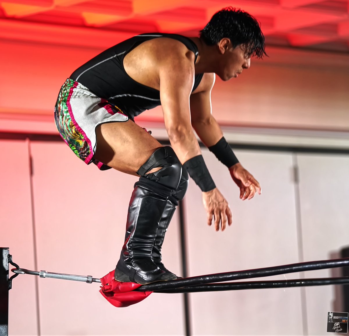 AmberNicoPhoto's tweet photo. Scamble Match at Fight Life in Rehoboth, MA #fighlife #indiewrestling #wrestling #wrestler #professionalwrestling #digitalphotography #wrestlingfans #wrestlingphotography #wrestlingphotographer #sony #sonya7iii #boston #bodyslamnet #ambernicophoto #aew #wwe #ambernico #rehoboth #marcusmathers #seabassfinn #djpowers #erikchacha