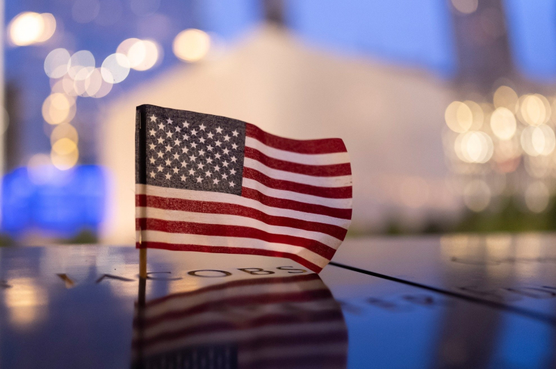ServeAK's tweet photo. 🌟 Honoring heroes this #MemorialDay. Let's reflect, serve, and uplift in their memory. 🇺🇸 #HonorAndRemember #AmeriCorpsAlaska https://t.co/4yV0UZX4gU
