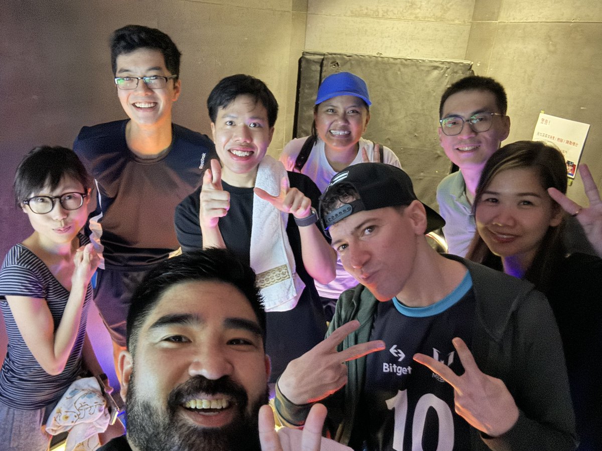 BigYamaDDR's tweet image. 🇹🇼 DDR meetup in Taipei was a success last night! 🥰
Tried out the new gold cab at X50 and it seemed to be treating us very well 🥳
Thank you @Charlenect1210 @El_Estepper @arturiaia and Brook for making us California folk (@kaberosi @ando_ddr @daw9801) feel welcome!