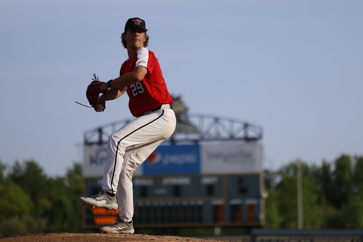 YSU Baseball 🐧 tweet media