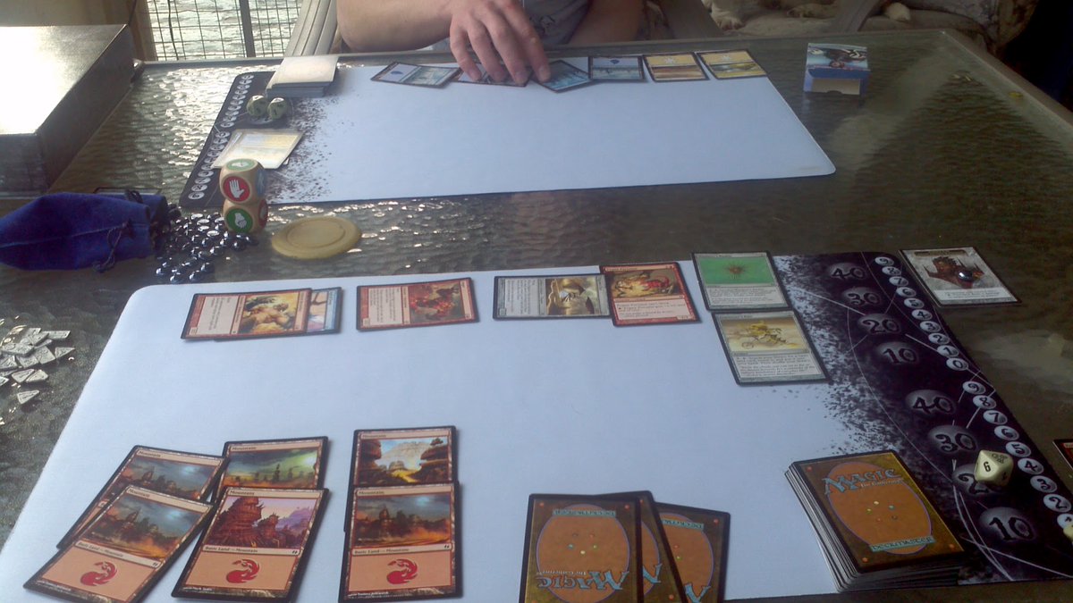 Dra8er's tweet image. Some #FridayNightMagic on the Front Porch 

#FrontPorchMagic