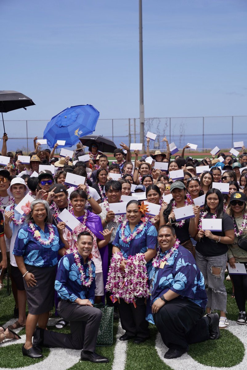 It was a beautiful day at Lahainaluna High School, where our alumni ‘ohana and friends surprised the graduating class with gifts of lei and HawaiianMiles. Congratulations, Lunas — you’re going places.

#ImuaLahainaluna #LahainaStrong