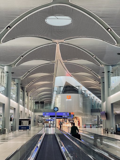 Definitivamente debo conocer Estambul 🇹🇷 en otro trip 😍 Esta vez solo de paso, camino a mi tierra 🇵🇦<a href="/tag/panamacity"class="tags"><span>#panamacity</span></a>