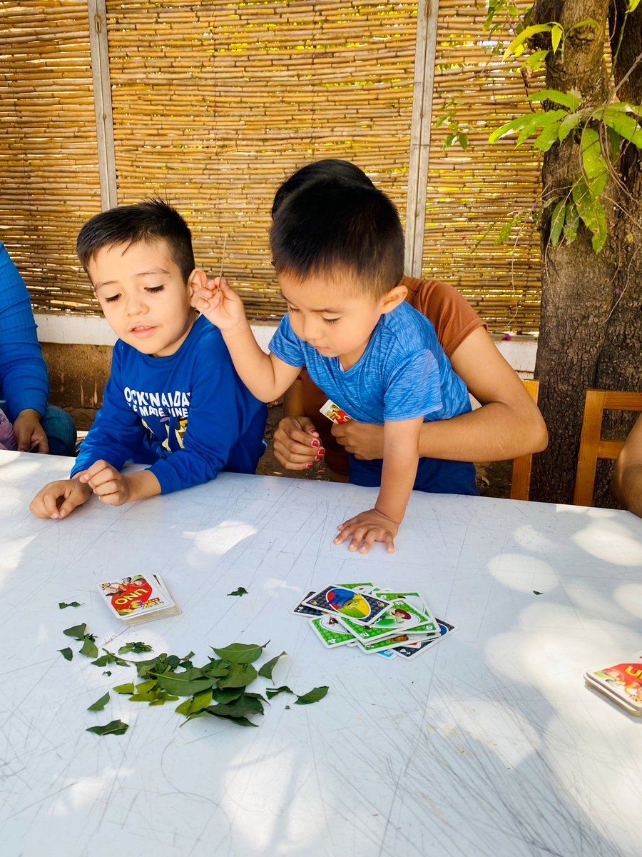 ¡Te esperamos mañana a las 11h en nuestro CLUB DE JUEGOS en la #BSxochimilco! Un espacio para ti y tu familia en donde podrás conocer juegos de mesa, juegos tradicionales, juegos exteriores y rondas. ¡Entrada libre!